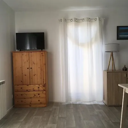 On The Sea Apartment